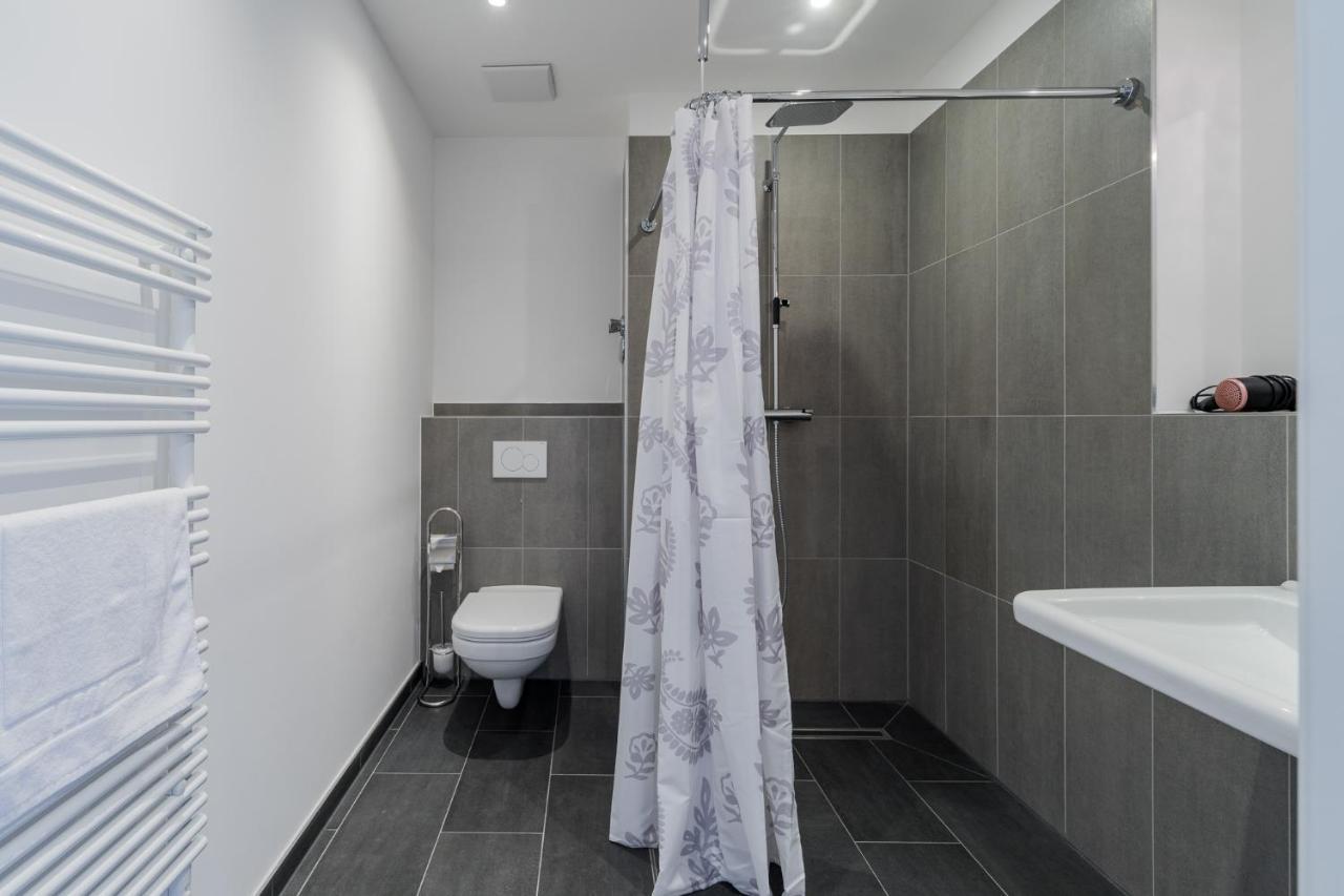 Nena Hermannplatz Aparthotel Berlino